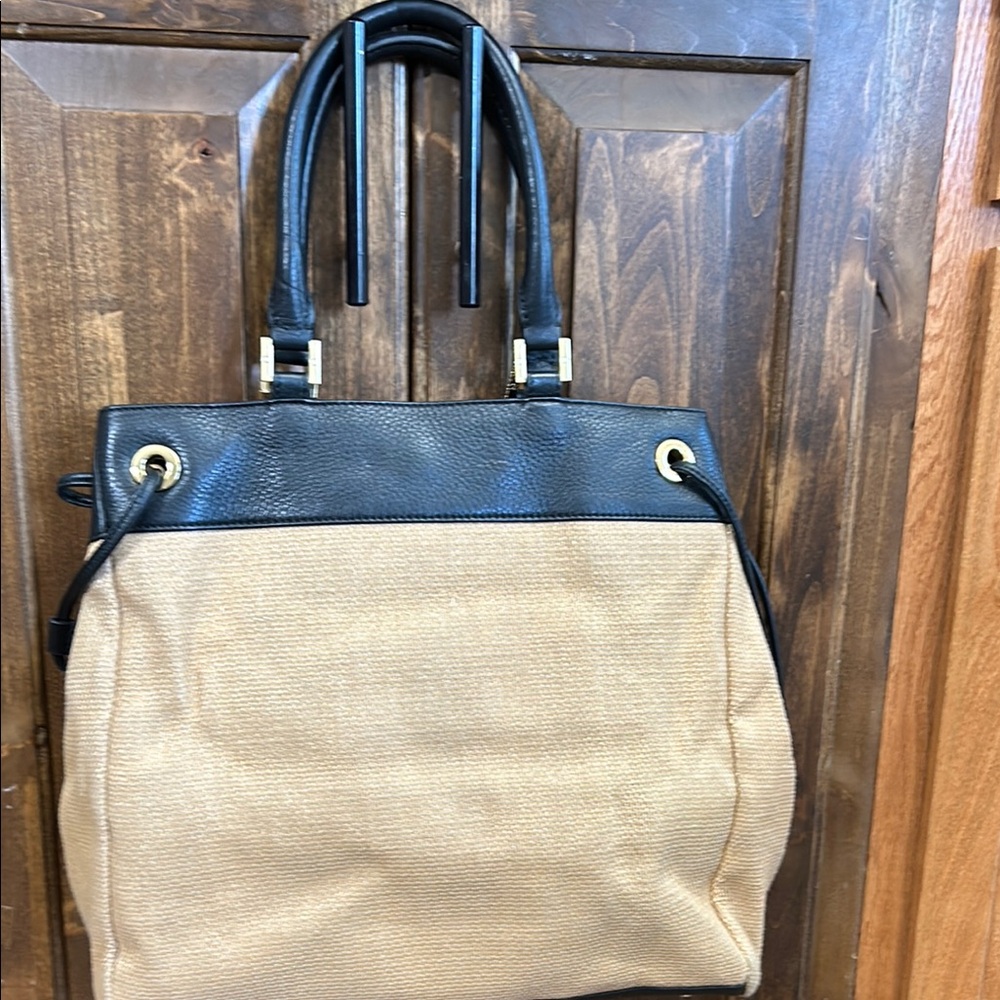 Tory Burch Black and Tan Tote Bag - Picture 7 of 16